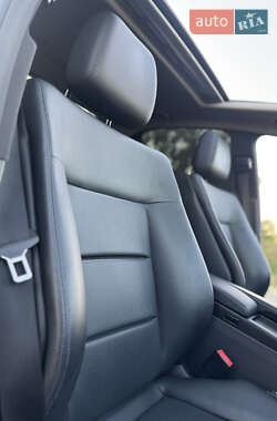 Седан Mercedes-Benz E-Class 2011 в 
