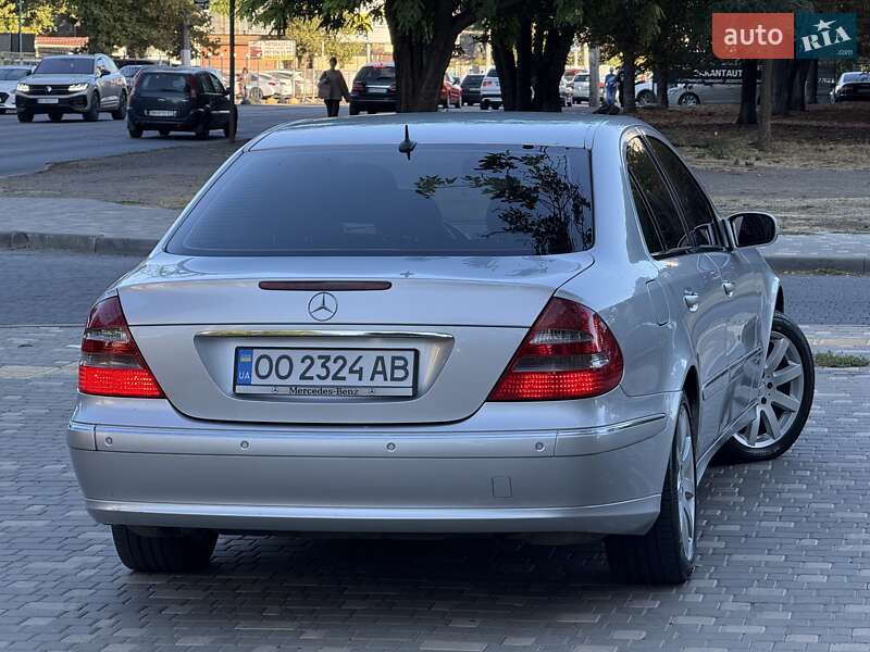 Седан Mercedes-Benz E-Class 2005 в Одесі