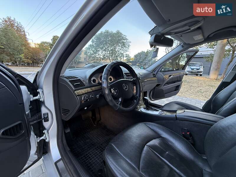 Седан Mercedes-Benz E-Class 2005 в Одесі