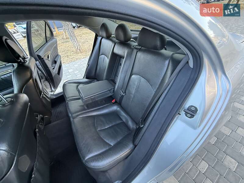 Седан Mercedes-Benz E-Class 2005 в Одесі