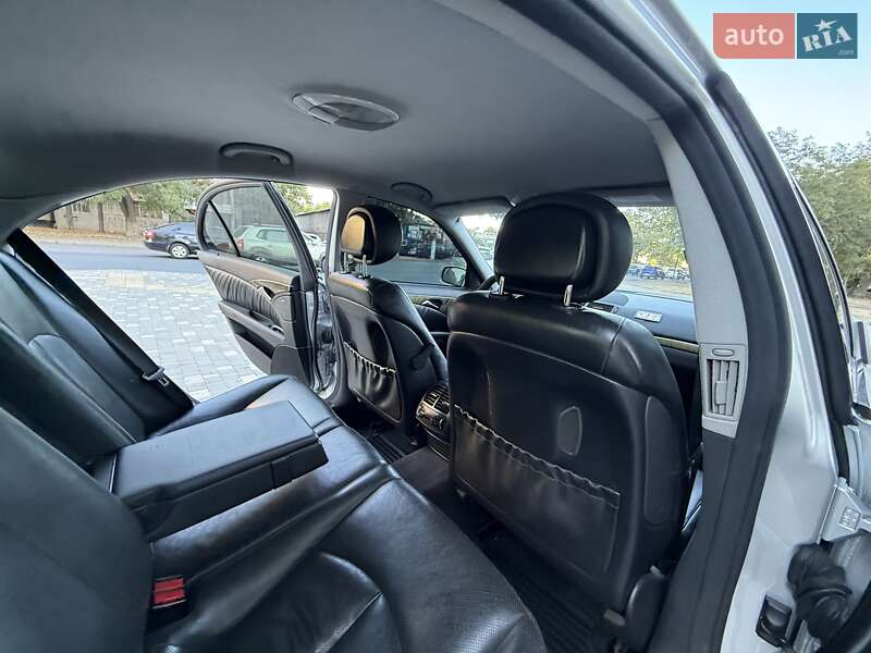 Седан Mercedes-Benz E-Class 2005 в Одесі