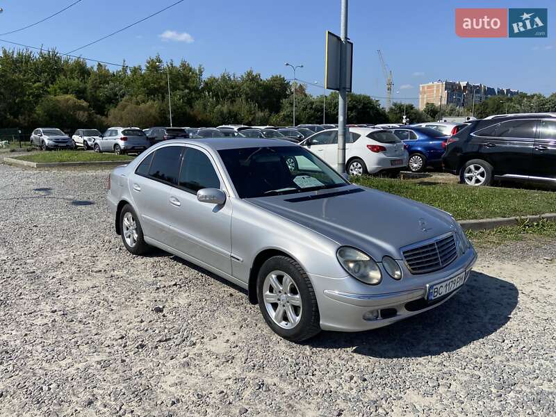 Mercedes-Benz E-Class 2002