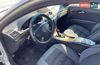 Седан Mercedes-Benz E-Class 2002 в 