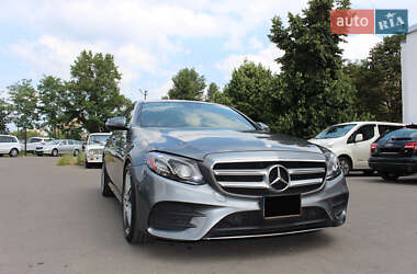 Седан Mercedes-Benz E-Class 2018 в Києві