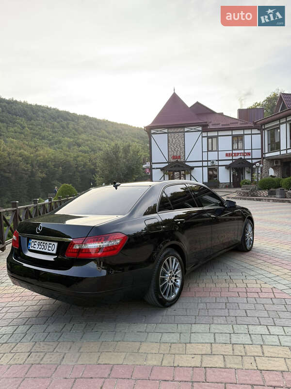 Седан Mercedes-Benz E-Class 2010 в Чернівцях фото 5 Седан Mercedes-Benz E-Class 2010 в Чернівцях