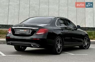 Седан Mercedes-Benz E-Class 2019 в 