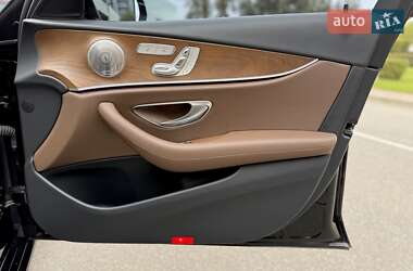 Седан Mercedes-Benz E-Class 2019 в 