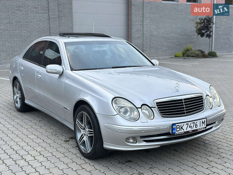 Седан Mercedes-Benz E-Class 2003 в Костополе
