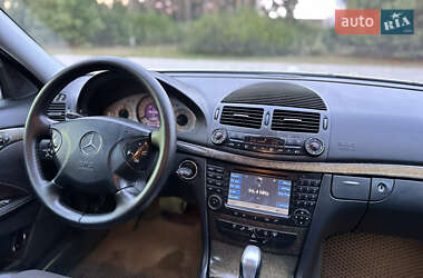 Седан Mercedes-Benz E-Class 2003 в 