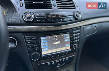 Седан Mercedes-Benz E-Class 2003 в 