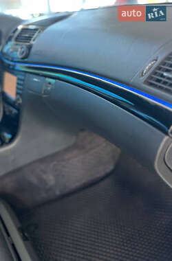 Седан Mercedes-Benz E-Class 2003 в 