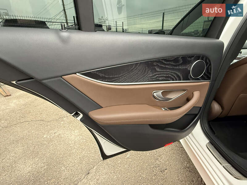 Седан Mercedes-Benz E-Class 2019 в Киеве фото 14 Седан Mercedes-Benz E-Class 2019 в Киеве