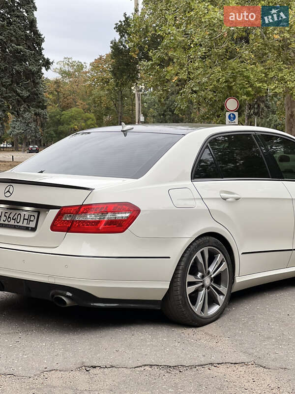 Седан Mercedes-Benz E-Class 2009 в Одессе фото 7 Седан Mercedes-Benz E-Class 2009 в Одессе