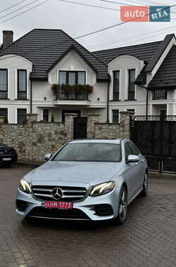 Седан Mercedes-Benz E-Class 2016 в 