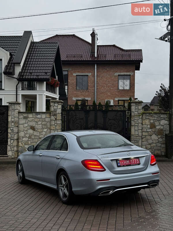 Седан Mercedes-Benz E-Class 2016 в Львове