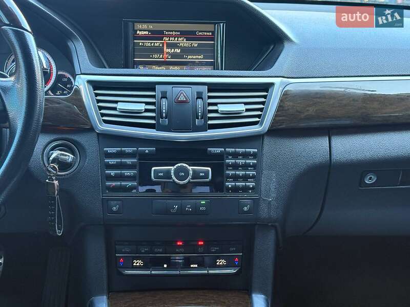 Седан Mercedes-Benz E-Class 2012 в Вінниці