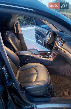 Универсал Mercedes-Benz E-Class 2005 в 