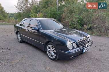 Седан Mercedes-Benz E-Class 2001 в 
