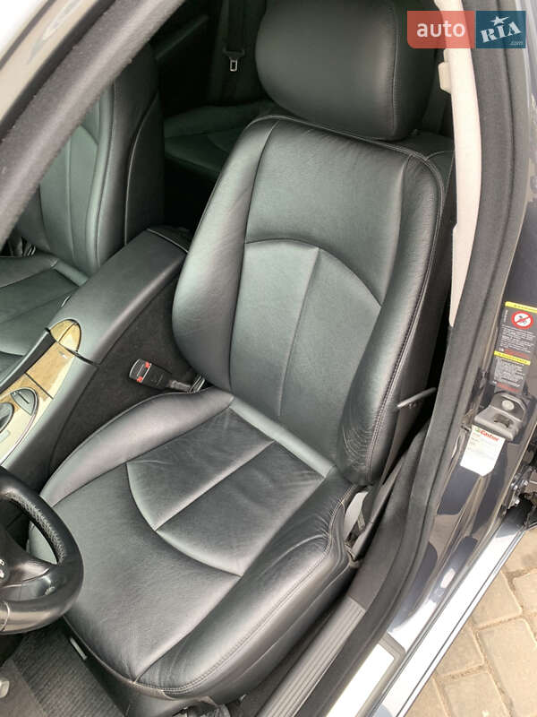 Седан Mercedes-Benz E-Class 2009 в Одессе