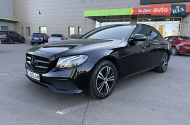 Седан Mercedes-Benz E-Class 2019 в 