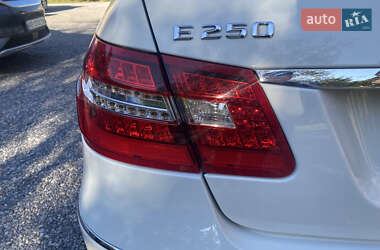 Седан Mercedes-Benz E-Class 2012 в 