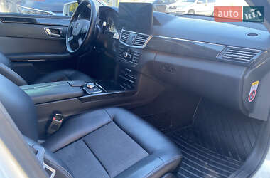 Седан Mercedes-Benz E-Class 2012 в 