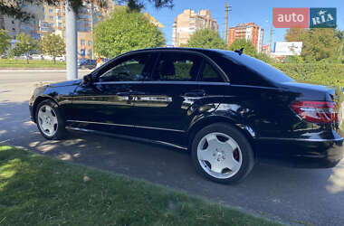 Седан Mercedes-Benz E-Class 2011 в 