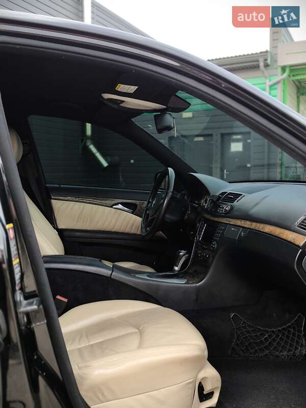 Седан Mercedes-Benz E-Class 2007 в Ивано-Франковске