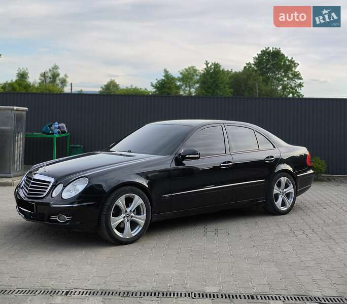 Седан Mercedes-Benz E-Class 2007 в Ивано-Франковске