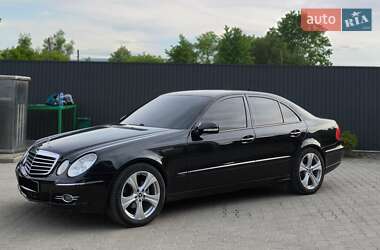 Седан Mercedes-Benz E-Class 2007 в 