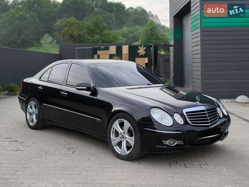 Седан Mercedes-Benz E-Class 2007 в Ивано-Франковске