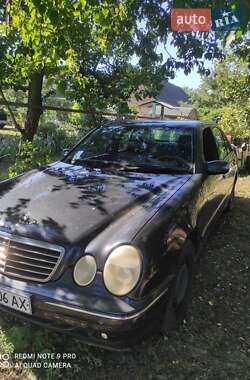 Седан Mercedes-Benz E-Class 2008 в Новомосковську