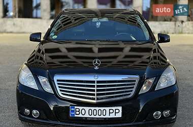 Седан Mercedes-Benz E-Class 2009 в 