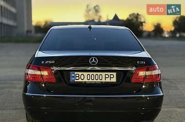 Седан Mercedes-Benz E-Class 2009 в 