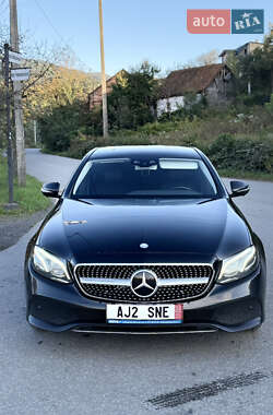 Седан Mercedes-Benz E-Class 2017 в 