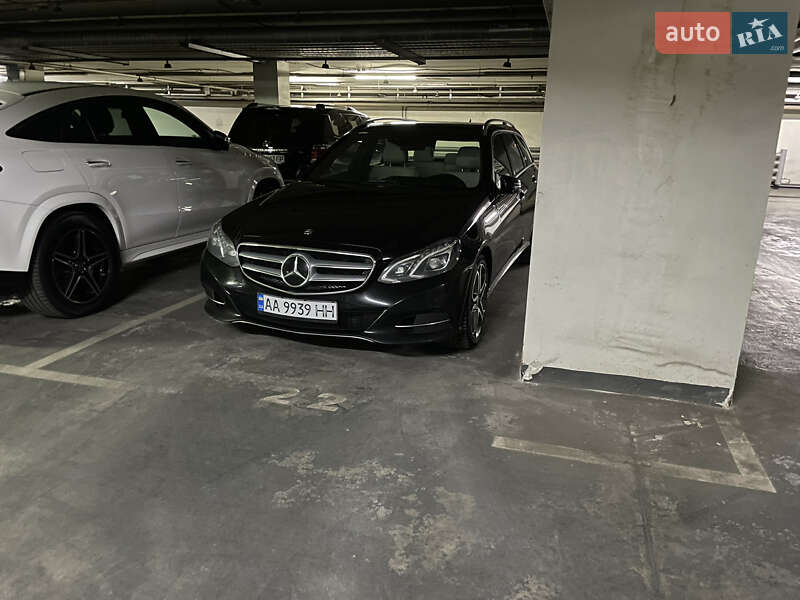 Універсал Mercedes-Benz E-Class 2014 в Києві