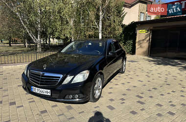 Седан Mercedes-Benz E-Class 2010 в Николаеве