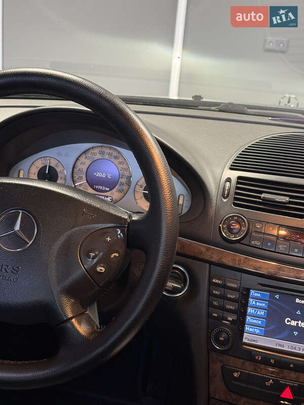 Седан Mercedes-Benz E-Class 2004 в Вараші фото 27 Седан Mercedes-Benz E-Class 2004 в Вараші