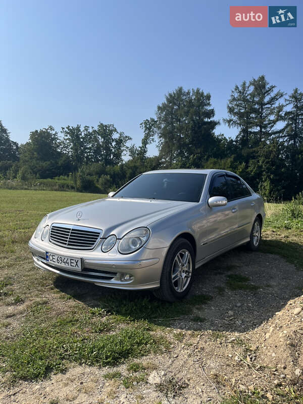 Mercedes-Benz E-Class 2002