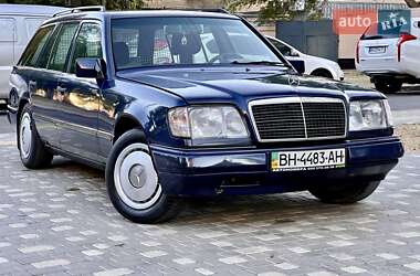 Универсал Mercedes-Benz E-Class 1987 в 