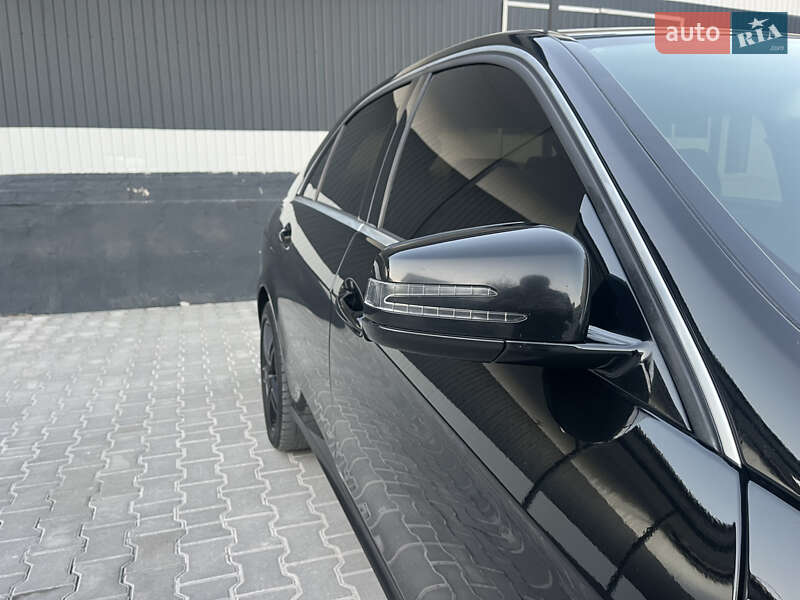 Седан Mercedes-Benz E-Class 2014 в Черновцах