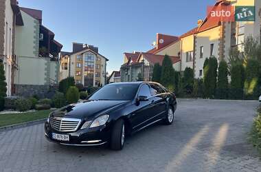 Седан Mercedes-Benz E-Class 2012 в 