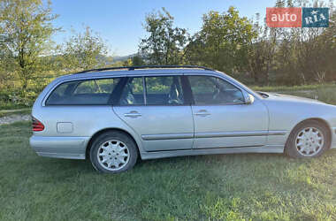 Универсал Mercedes-Benz E-Class 2001 в 