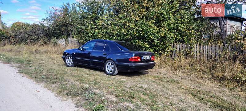 Седан Mercedes-Benz E-Class 1996 в Шостке