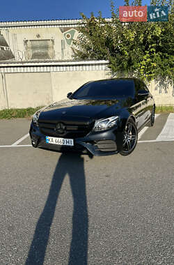 Седан Mercedes-Benz E-Class 2019 в Киеве