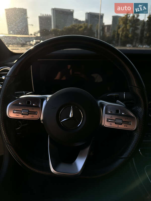 Седан Mercedes-Benz E-Class 2019 в Киеве