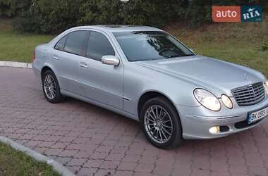 Седан Mercedes-Benz E-Class 2005 в Луцке