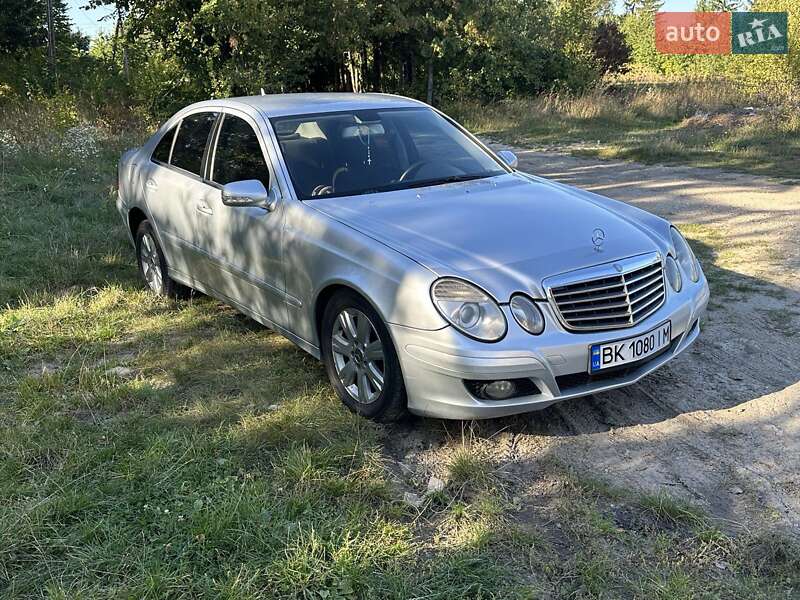 Седан Mercedes-Benz E-Class 2007 в Виннице