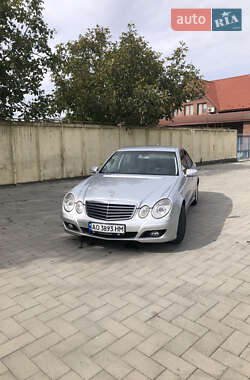 Седан Mercedes-Benz E-Class 2006 в Виноградове