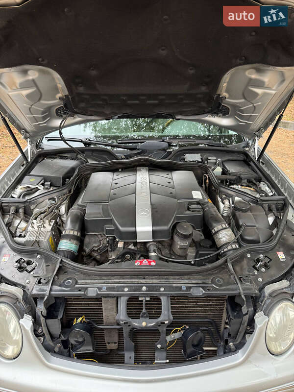 Седан Mercedes-Benz E-Class 2003 в Броварах